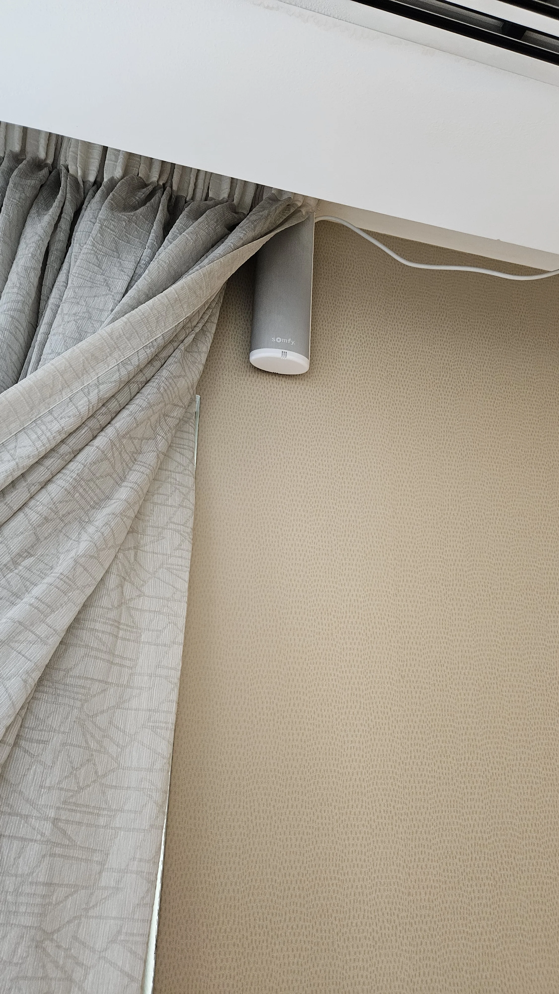 Motorised curtain track installation — Sobha Hartland villa, Dubai